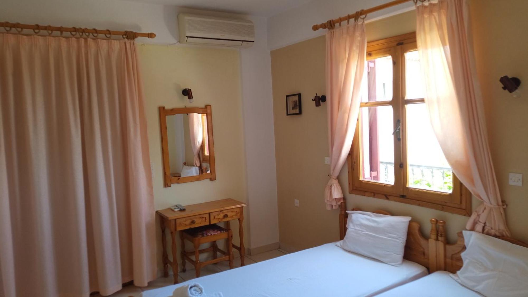 Aparthotel Anessis Cosmos Anaxos Pokoj fotografie