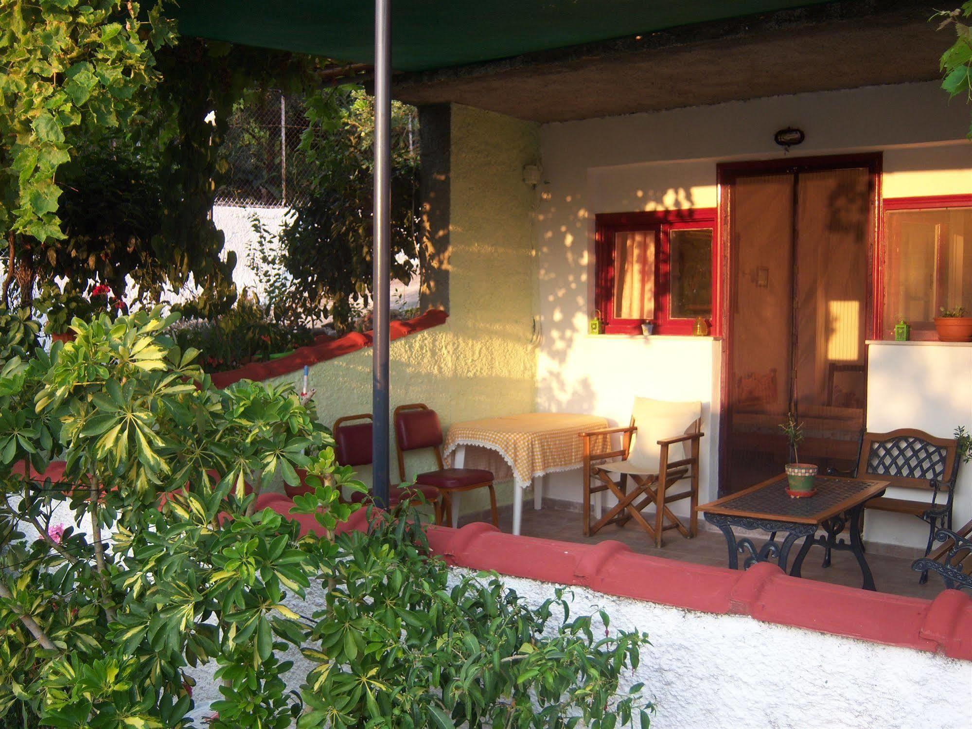 Aparthotel Anessis Cosmos Anaxos Exteriér fotografie